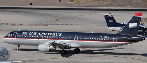 US Airways Airbus A321-211 N185UW, November 10, 2010